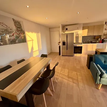 Spacieux 3 Apartment