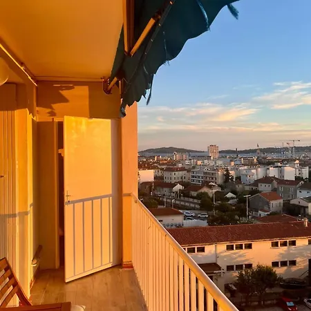 Apartment Spacieux 3 Toulon
